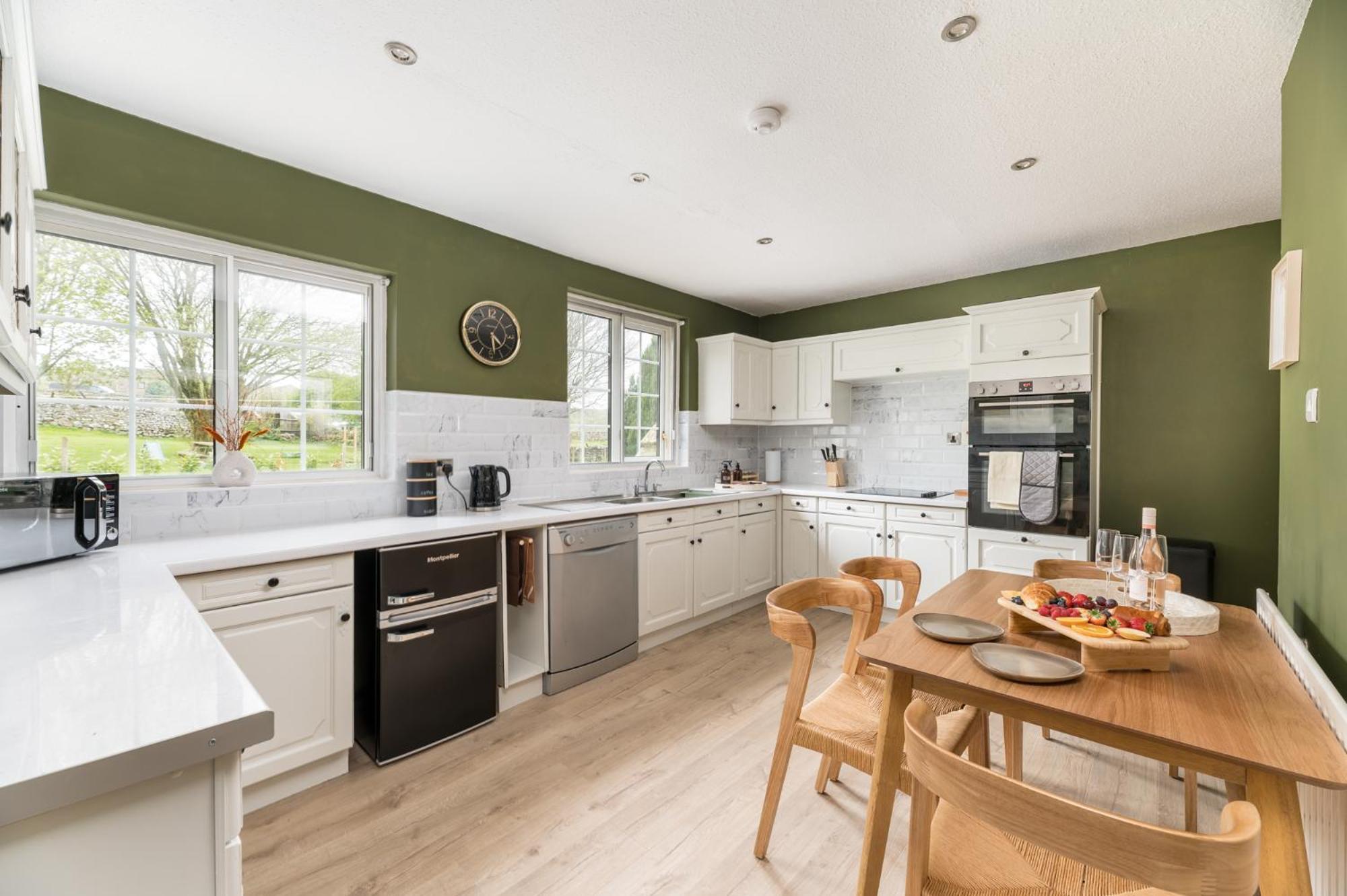 Central Malham Wellbeing Escape With Hot Tub Sleeps 8 Zewnętrze zdjęcie